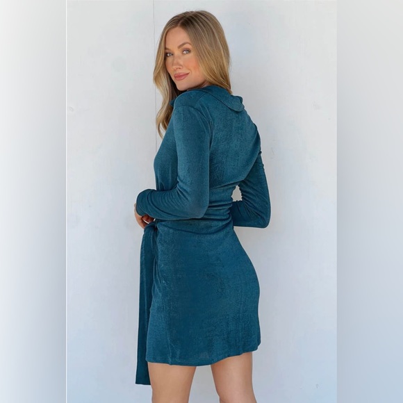 vestique Teal Slimming Wrap Waist "Meet For A Martini Dress" NWT - Size M - Picture 4 of 7